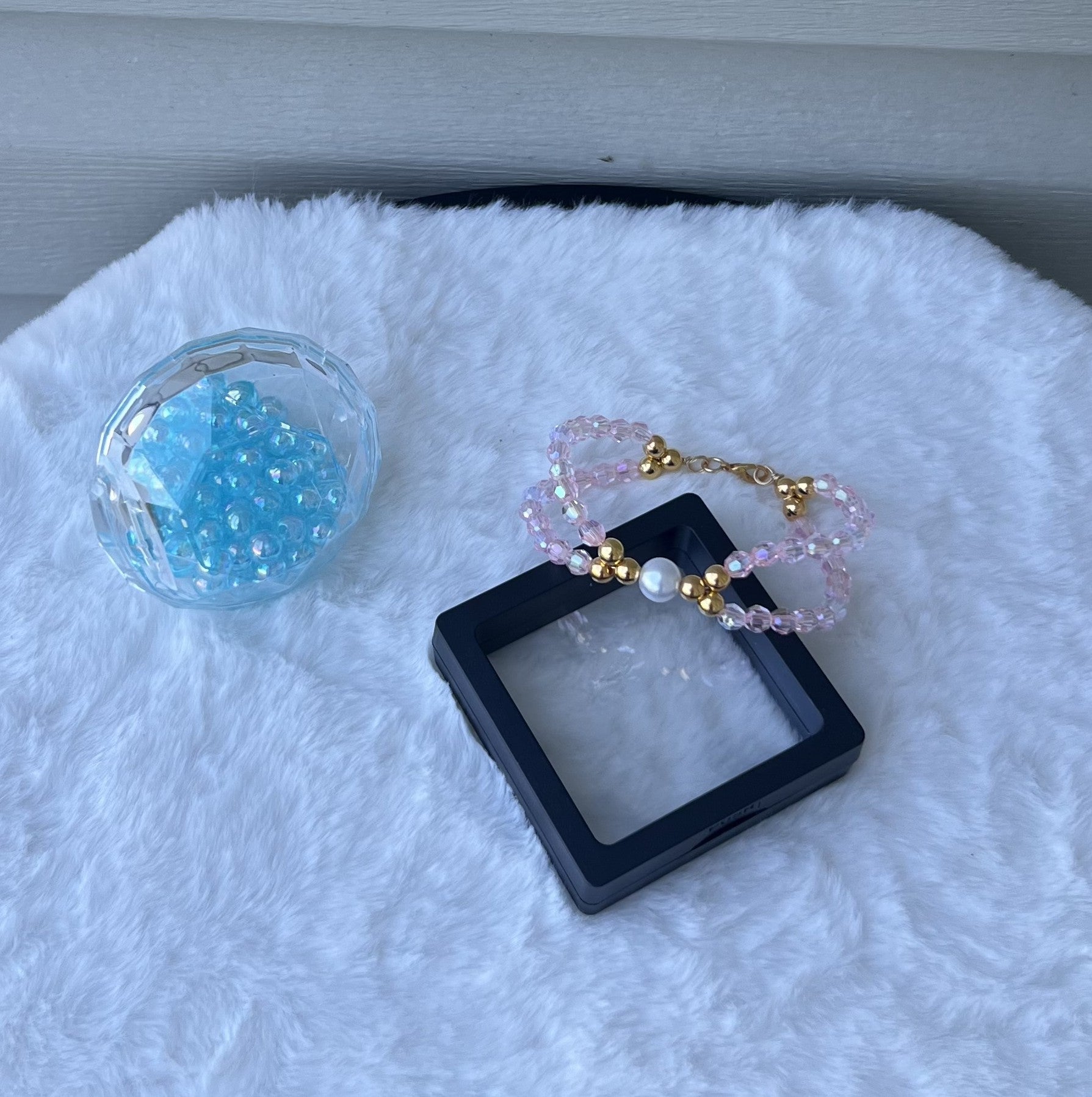 Wire Collection - Elegant Swarovski Bracelet