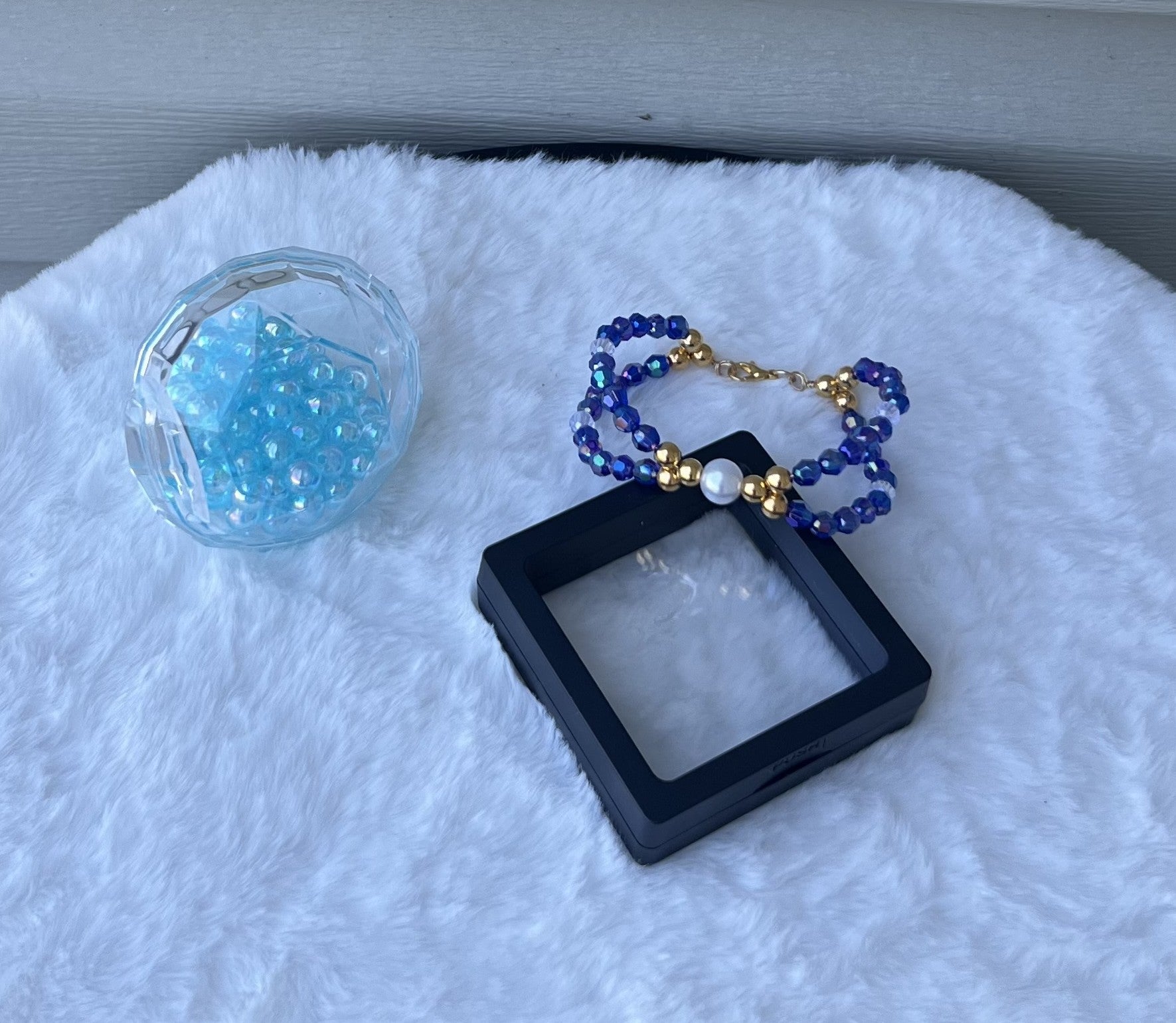 Wire Collection - Elegant Swarovski Bracelet